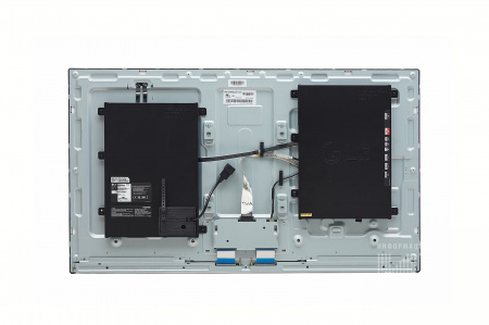 Встраиваемый сенсорный дисплей LG 32TNF5P-B